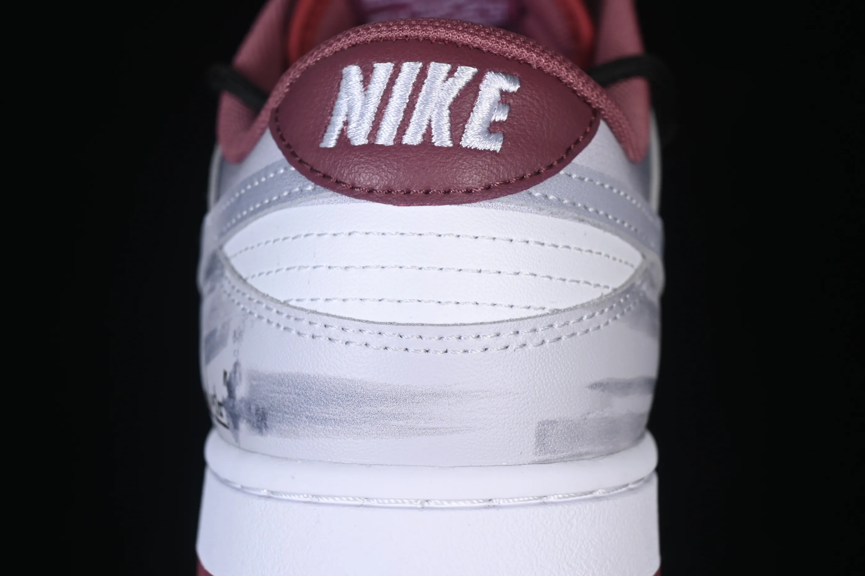 All categories Nk SB Dunk Series Nk SB Dunk Low High-end customized low-top sneakers Nike SB Dunk Low straps Anniversary high-end customized low-top casual sneakers DV0833-112